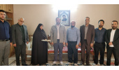 دیدار رئیس جهاددانشگاهی استان مرکزی با خانواده شهید «علی امیدی»